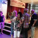 Inrichten zaal dirgelenfeest w 2016 (23) w